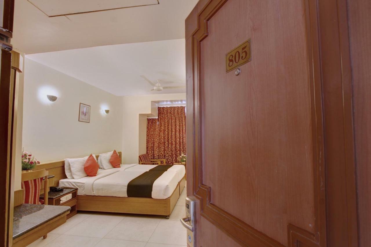 Capital O 8169 Hotel Salem Castle Ngoại thất bức ảnh